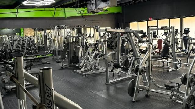 Image 1 from Bella Vista Barbell partner gallery