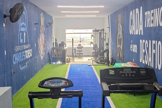 Imagem 1 da galeria do parceiro Centro de Treinamento Charles Torso 2