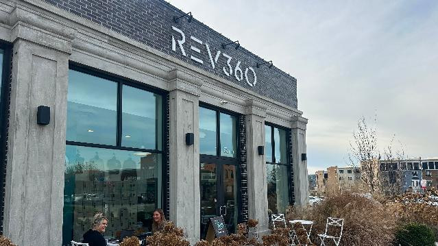 Image 2 from REV36O partner gallery