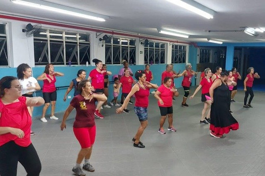 Imagem 1 da galeria do parceiro Cristal Acquacenter Academia