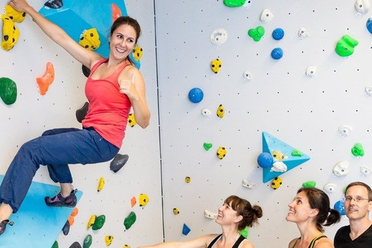 Bild 1 von Boulderwelt Regensburg Partnergalerie