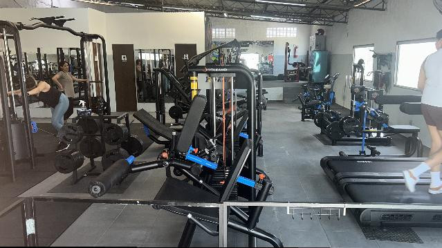 Imagem 2 da galeria do parceiro Academia Performance Fitness