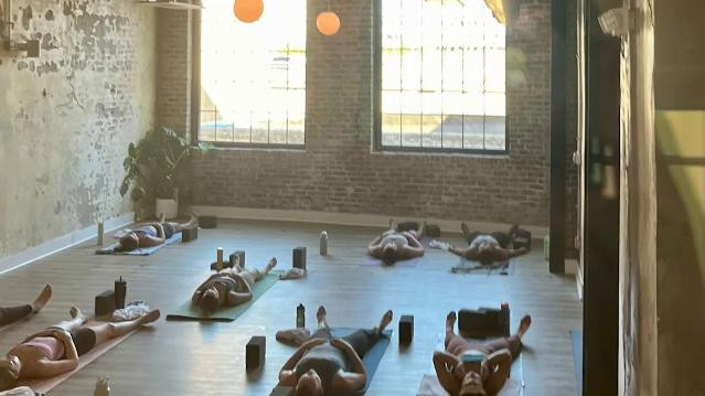 Image 3 from Monarch Yoga Northern Liberties partner gallery