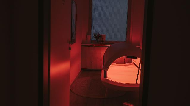 Bild 1 von Hale.Now - Red Light Ku ́damm Partnergalerie