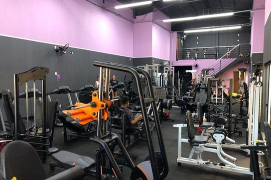 Imagem 3 da galeria do parceiro B'Healthy Academia Do Jair