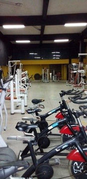 Imagem 2 da galeria do parceiro Fitness Academia - Unidade Avenida Brasil