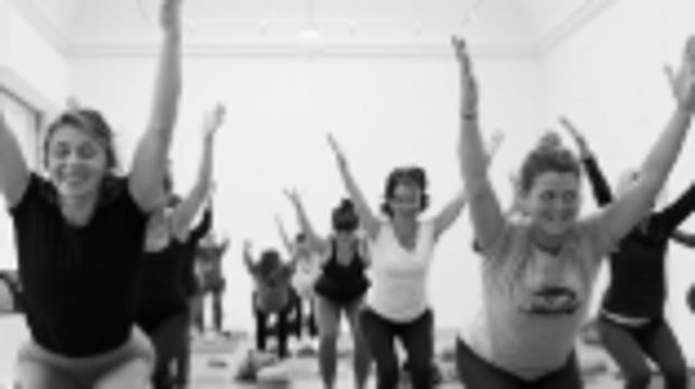 Bild 1 von Lovelysita Yogaschule Partnergalerie