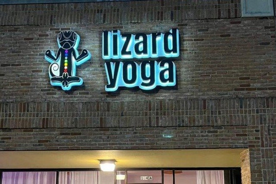 Image 2 from Lizard Yoga partner gallery