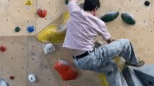 Image 3 de la galerie du partenaire The Guelph Grotto Climbing Co