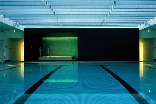 Bild 1 von Holmes Place Köln Am Gürzenich Partnergalerie