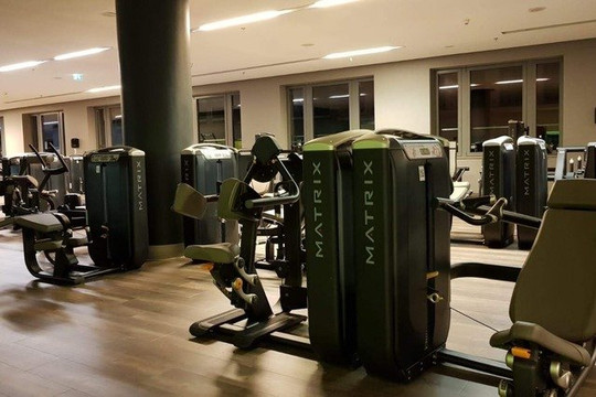 Bild 2 von Holmes Place Köln Am Gürzenich Partnergalerie