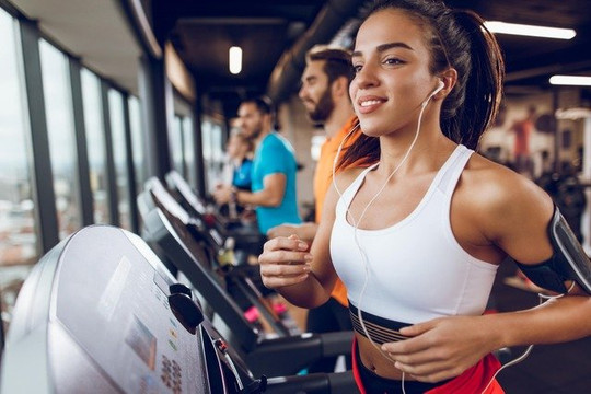 Image 2 from Roehampton Sport and Fitness Centre partner gallery