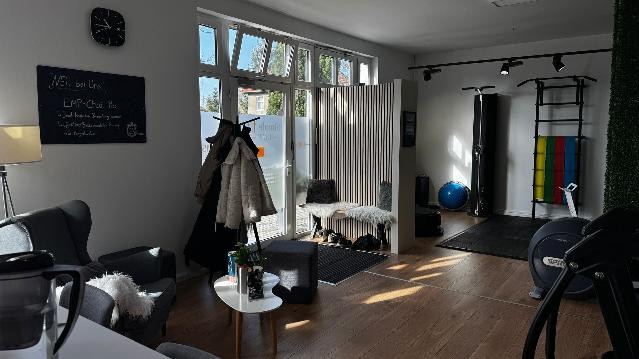 Bild 2 von Simple fit EMS Partnergalerie