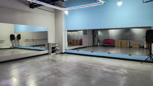 Imagem 1 da galeria do parceiro Let´s Dance Estúdio de Dança