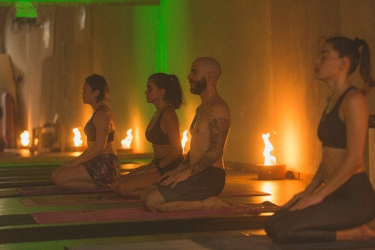 Imagem 1 da galeria do parceiro Studio Goa Sol Hot Yoga