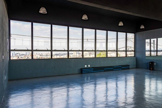 Imagem 3 da galeria do parceiro 1RM Academia