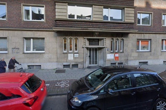 Bild 2 von Yoga Jaeger Düsseldorf Partnergalerie