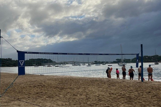 Imagem 1 da galeria do parceiro V3 Futevôlei - Praia de Guarderia