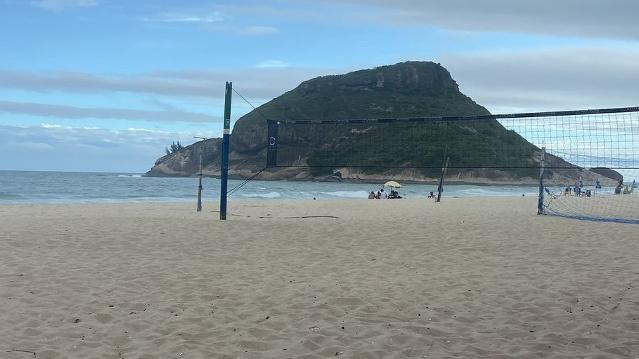 Imagem 2 da galeria do parceiro Vôlei de Praia Carlos Ferrari