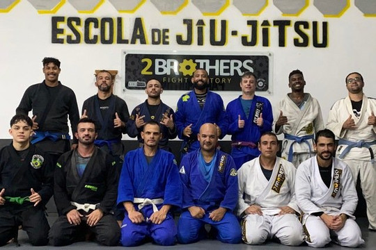 Imagem 1 da galeria do parceiro 2 Brothers Fight Factory