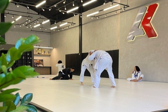 Imagem 1 da galeria do parceiro AK Dōjō Jiu Jitsu Escola