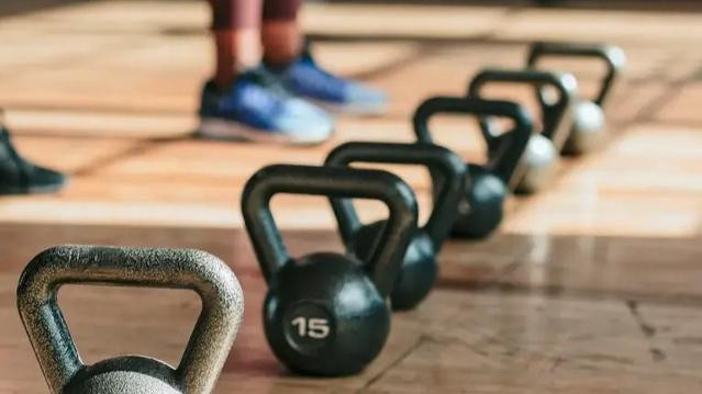 Image 3 from Infinite Curves partner gallery