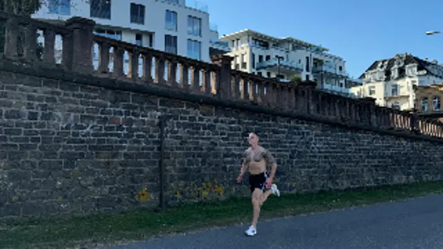 Bild 3 von Tschoks Performance - TP Running Kennedy-Brücke Partnergalerie