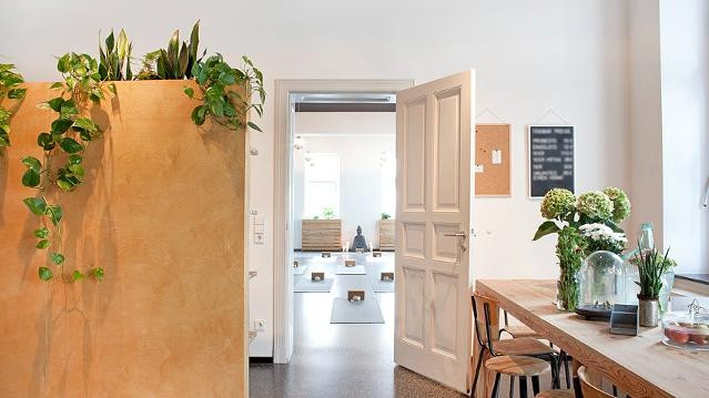 Bild 2 von Yogibar Friedrichshain Partnergalerie