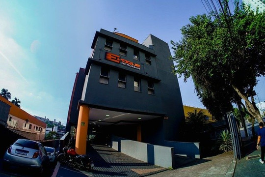 Imagem 2 da galeria do parceiro Evoque Academia Esquivel