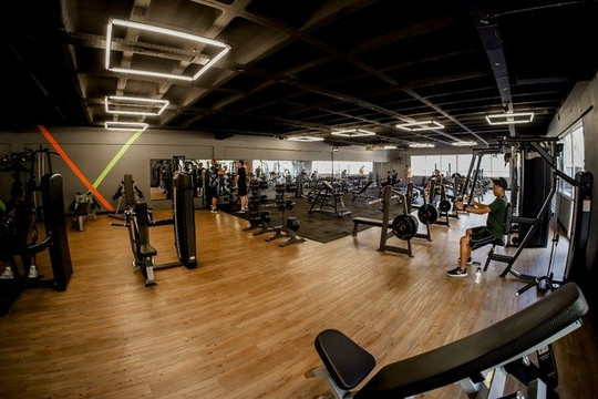 Imagem 1 da galeria do parceiro Evoque Academia Esquivel