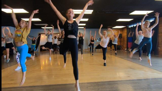 Image 1 from Ayre Dance partner gallery