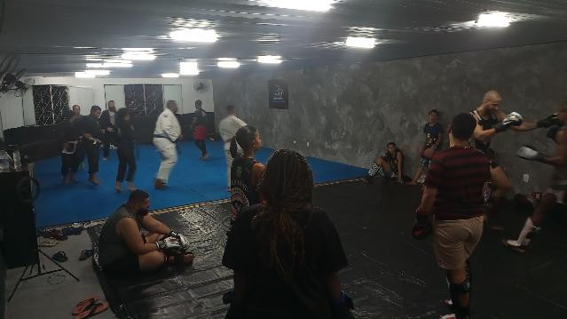 Imagem 3 da galeria do parceiro CT Tanque de Tubarões