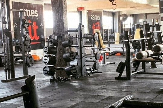 Imagem 1 da galeria do parceiro Emesfit Academia