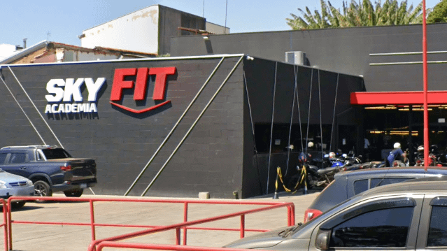 Imagem 2 da galeria do parceiro SkyFit Academia Tatuí