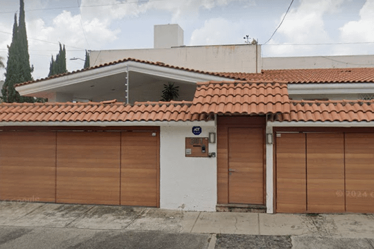 Imagen 2 de la galería del partner Studio Satya Yoga