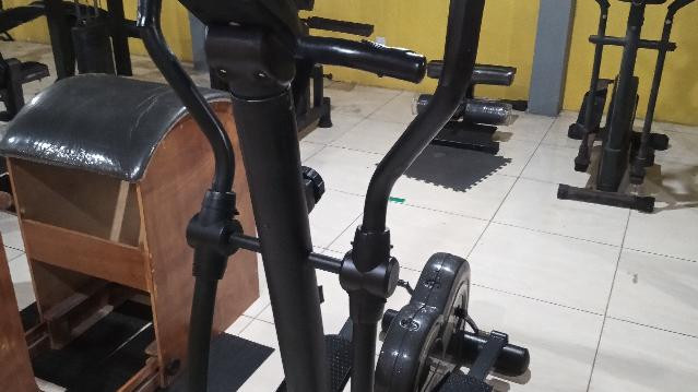Imagem 3 da galeria do parceiro Academia R7 Fitness