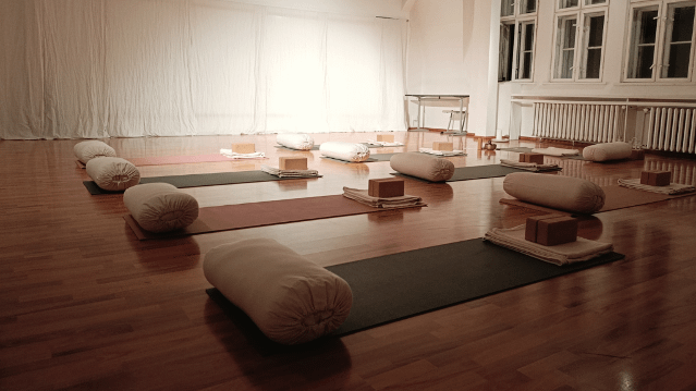 Bild 1 von Yoga Flow Slow Partnergalerie