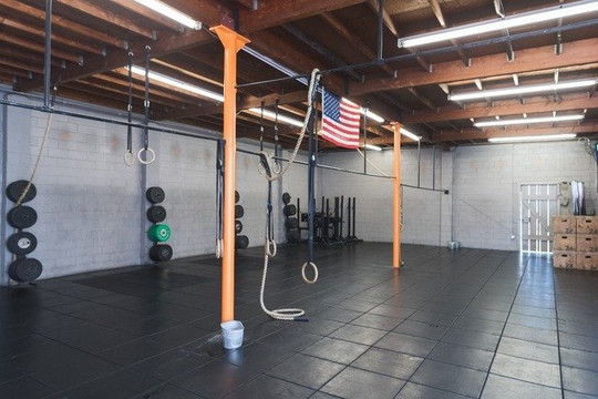 Image 1 from Nela CrossFit Eagle Rock partner gallery