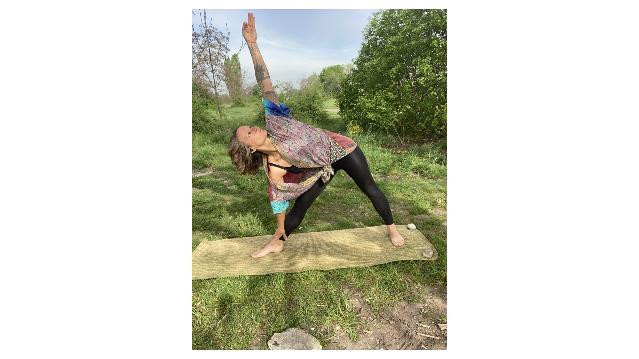 Bild 3 von Yoga & Pilates mit Manu im Manoah Zentrum Partnergalerie