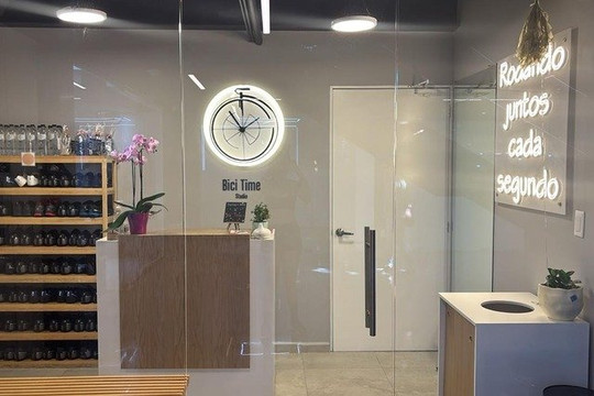 Imagen 1 de la galería del partner Bici Time Studio Indoor Cycling