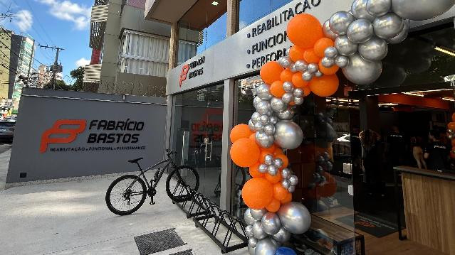 Imagem 2 da galeria do parceiro Studio Fabrício Bastos - Unidade Jardim Camburi