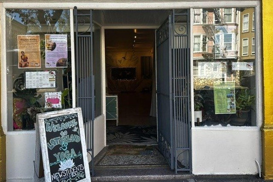 Image 2 from Lotusland Yoga SF partner gallery