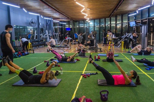 Imagen 3 de la galería del partner Estacion Club Carrefour