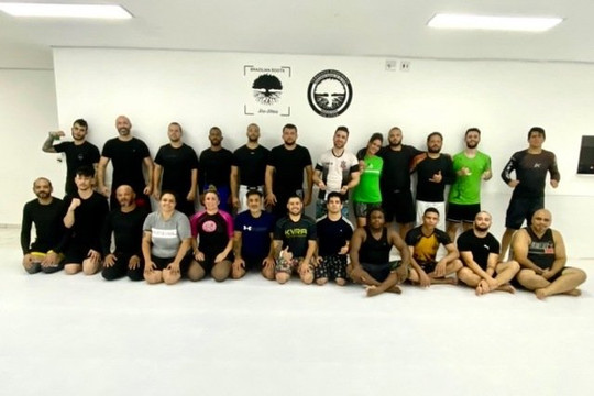 Imagem 3 da galeria do parceiro Lr Chacara