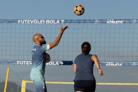 Imagem 2 da galeria do parceiro Futevôlei Bola 7