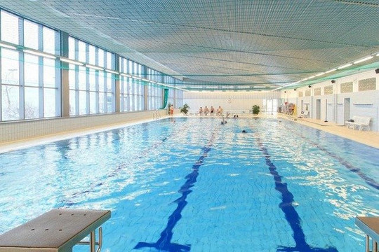 Bild 1 von Schwimmhalle Allendeviertel Partnergalerie
