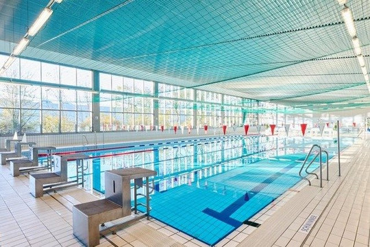 Bild 3 von Schwimmhalle Allendeviertel Partnergalerie