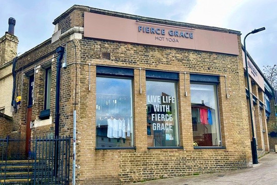 Image 2 from Sahna Yoga partner gallery