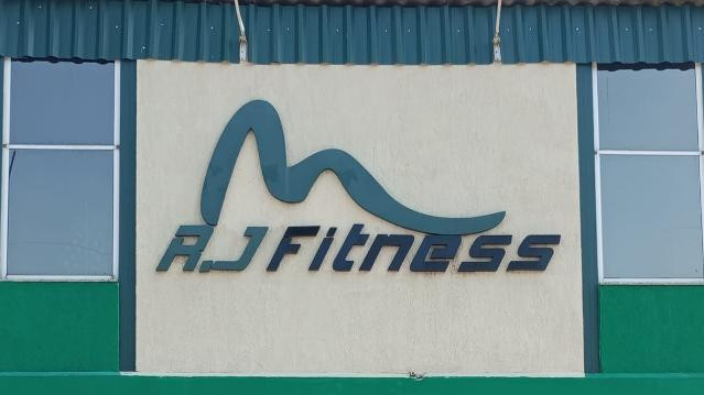 Imagem 2 da galeria do parceiro Academia R.J Fitness