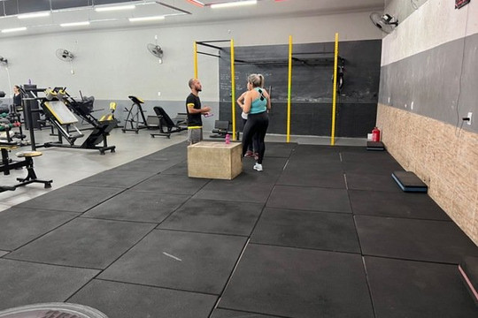 Imagem 3 da galeria do parceiro Academia Life Fitness